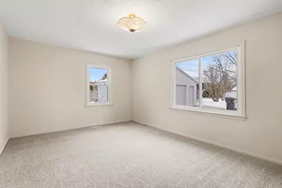 1209 Mohawk Lane, Saint Joseph, MI 49085 - Photo 14