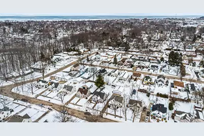 1209 Mohawk Lane, Saint Joseph, MI 49085 - Photo 30