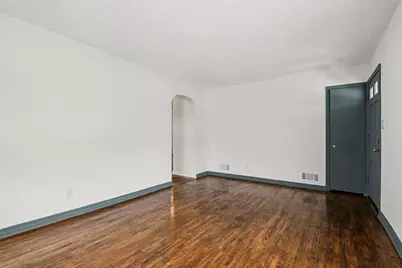 1209 Mohawk Lane, Saint Joseph, MI 49085 - Photo 6