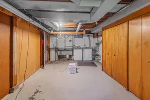 308 River St, Hillsdale, MI 49242 - Photo 36