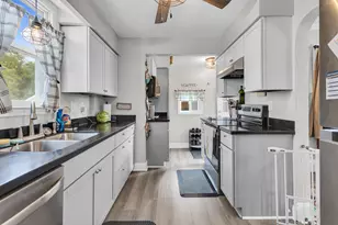 503 N Pleasant St, Jackson, MI 49202 - Photo 18