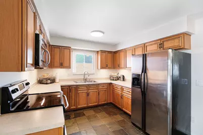 35755 Connecticut Drive, Sterling Heights, MI 48310 - Photo 8