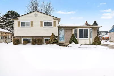 35755 Connecticut Drive, Sterling Heights, MI 48310 - Photo 2