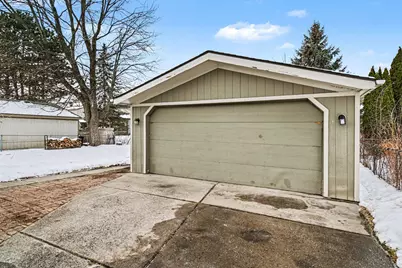 35755 Connecticut Drive, Sterling Heights, MI 48310 - Photo 22