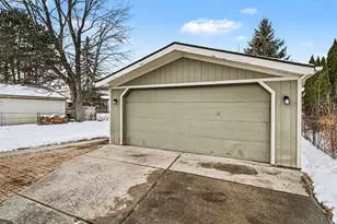 35755 Connecticut Dr, Sterling Heights, MI 48310 - Photo 22