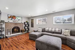 35755 Connecticut Dr, Sterling Heights, MI 48310 - Photo 14