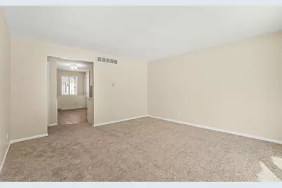 5671 Leisure South Drive SE, Grand Rapids, MI 49548 - Photo 6