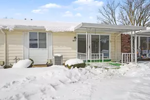 5671 Leisure S Dr SE, Grand Rapids, MI 49548 - Photo 14