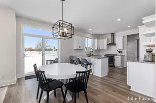 5827 Golden Holw Dr SE, Grand Rapids, MI 49512 - Photo 8