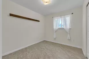 5393 Polk St, Dearborn Heights, MI 48125 - Photo 14