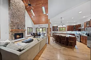 11515 Riviera Dr, New Buffalo, MI 49117 - Photo 8