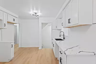 18031 Mendota Street, Detroit, MI 48221 - Photo 6