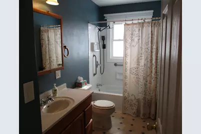 1636 S Cherry Drive, Stevensville, MI 49127 - Photo 16