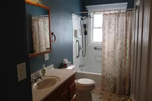 1636 S Cherry Dr, Stevensville, MI 49127 - Photo 16