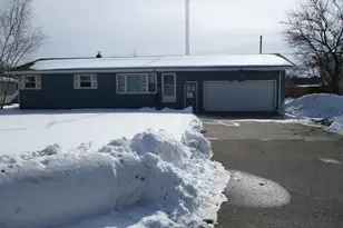 1636 S Cherry Dr, Stevensville, MI 49127 - Photo 24