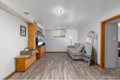 1841 Federal Avenue SW, Grand Rapids, MI 49509 - Photo 18