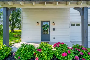 118 Elkenburg St, South Haven, MI 49090 - Photo 2