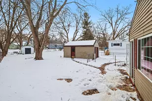 1018 Burr Oak St, Albion, MI 49224 - Photo 20