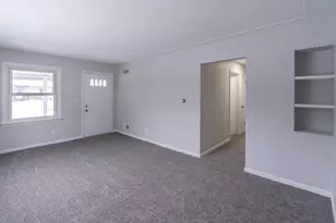 1060 Green St, Muskegon, MI 49442 - Photo 22