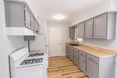 1060 Green Street, Muskegon, MI 49442 - Photo 8