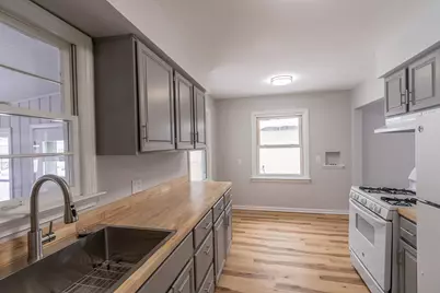 1060 Green Street, Muskegon, MI 49442 - Photo 6