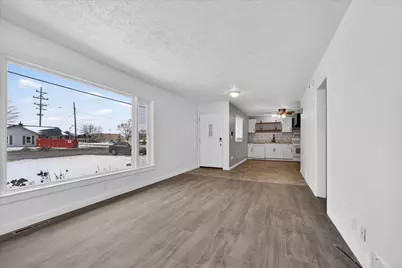 527 Riverside Drive, Battle Creek, MI 49015 - Photo 8