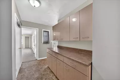 527 Riverside Drive, Battle Creek, MI 49015 - Photo 14