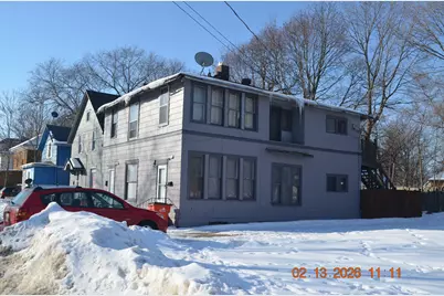 520 Broadway, Benton Harbor, MI 49022 - Photo 2