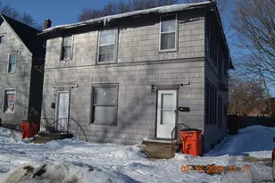 520 Broadway, Benton Harbor, MI 49022 - Photo 1