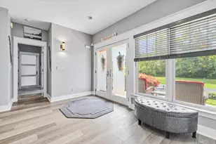 2491 Bay Pointe Dr, Saint Joseph, MI 49085 - Photo 4