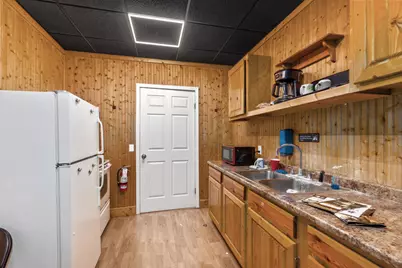 122 W Superior Street, Wayland, MI 49348 - Photo 20