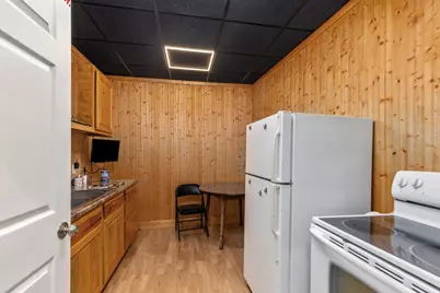 122 W Superior Street, Wayland, MI 49348 - Photo 12