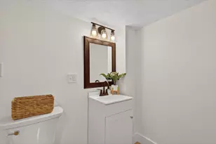 100 Dwight Ave SE, Grand Rapids, MI 49506 - Photo 32