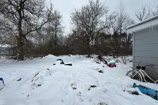 487 N Cass St, Morley, MI 49336 - Photo 6