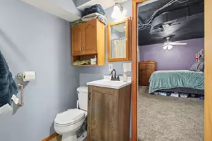 31748 Rosslyn Ave, Garden City, MI 48135 - Photo 18