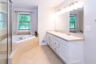 1241 Bicentennial Pkwy, Ann Arbor, MI 48108 - Photo 36