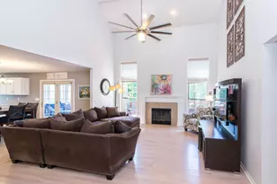 1241 Bicentennial Pkwy, Ann Arbor, MI 48108 - Photo 16