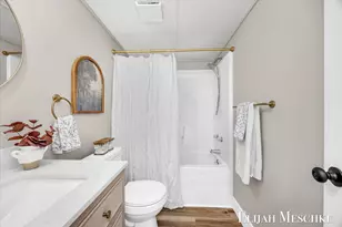 208 Clark St, Lakeview, MI 48850 - Photo 20