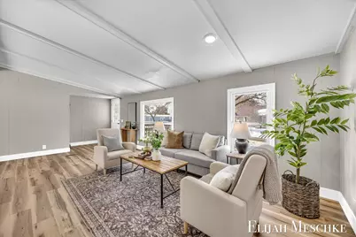 208 Clark Street, Lakeview, MI 48850 - Photo 4