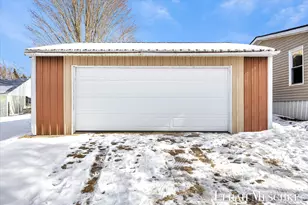 208 Clark St, Lakeview, MI 48850 - Photo 32