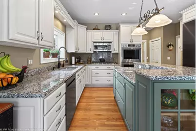 3160 Wyndwicke Drive, Saint Joseph, MI 49085 - Photo 16