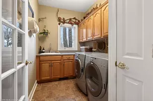 3160 Wyndwicke Dr, Saint Joseph, MI 49085 - Photo 32