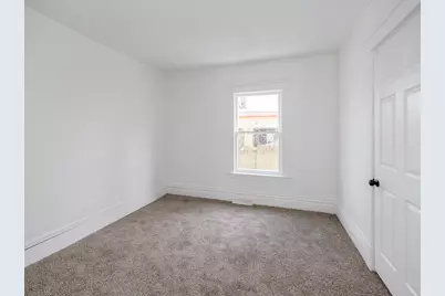 915 Hays Park Avenue, Kalamazoo, MI 49001 - Photo 12