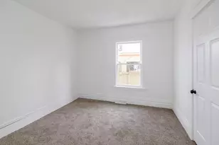 915 Hays Park Ave, Kalamazoo, MI 49001 - Photo 12