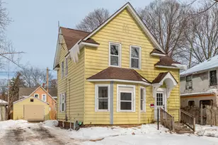 915 Hays Park Ave, Kalamazoo, MI 49001 - Photo 1