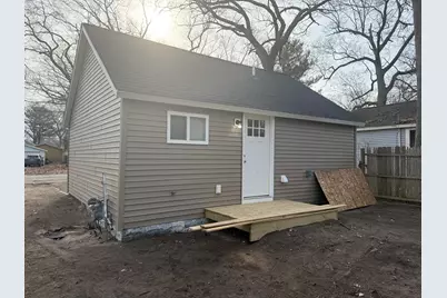 3325 9th Street, Muskegon, MI 49444 - Photo 2