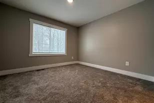 3325 9th St, Muskegon, MI 49444 - Photo 12