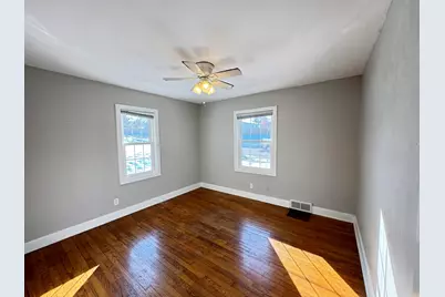 309 E Oak Grove Avenue, Parchment, MI 49004 - Photo 8