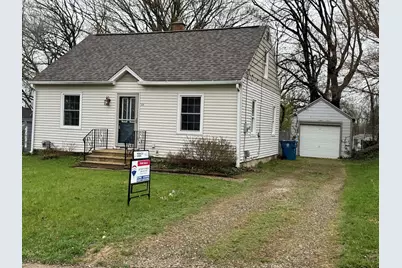 309 E Oak Grove Avenue, Parchment, MI 49004 - Photo 1