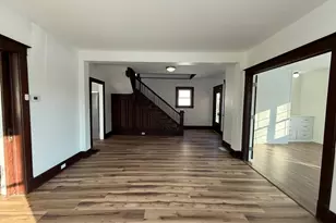 421 Lewis St, Belding, MI 48809 - Photo 4